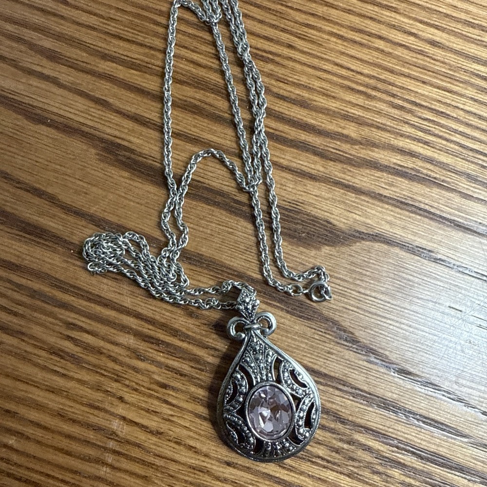 Vintage Avon Pendant Necklace With Pink Faux Gemstone & Marcasite